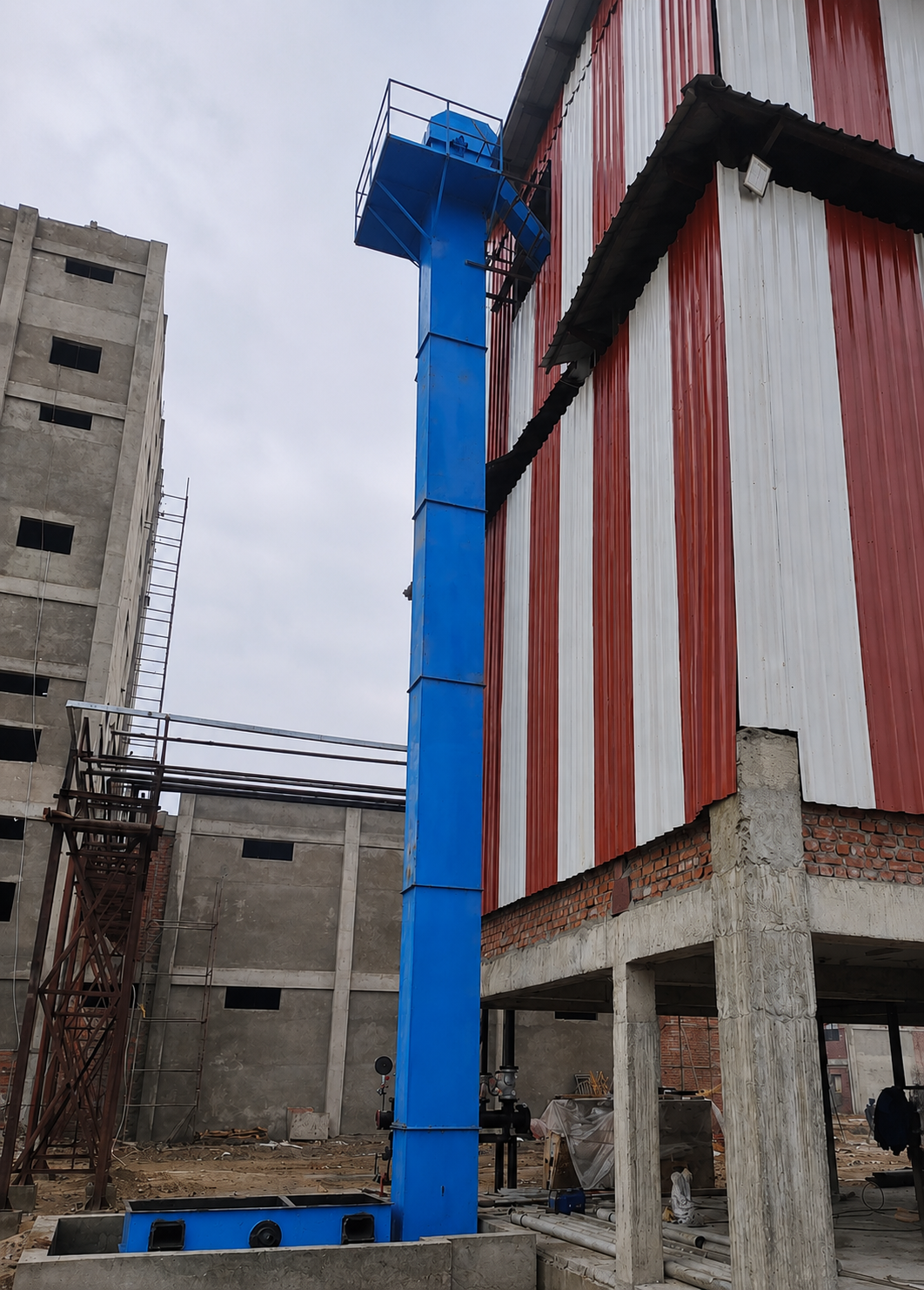 Vertical Material Handling System